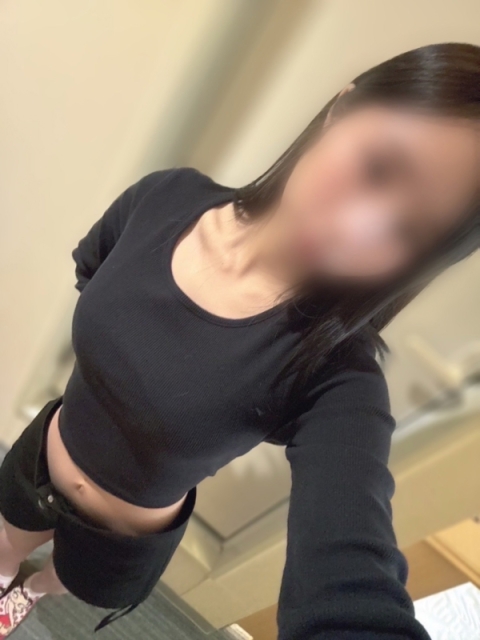 りほ【現役18歳体験入店】2