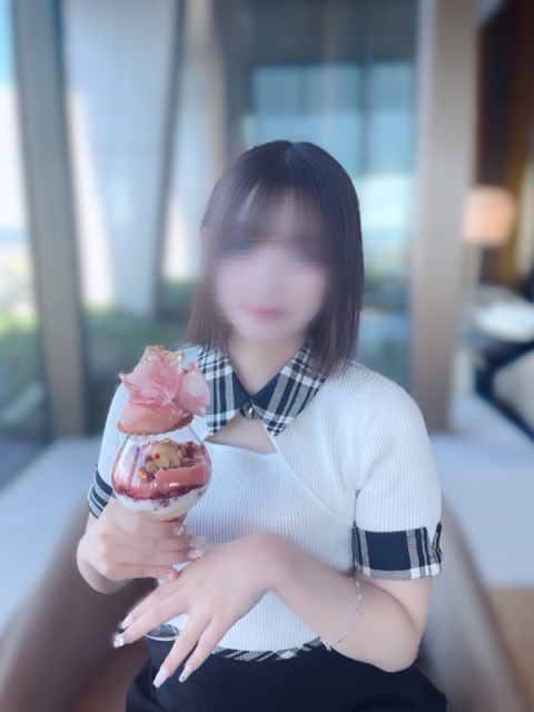 ゆあ【19歳甘えん坊ロリ♡】3