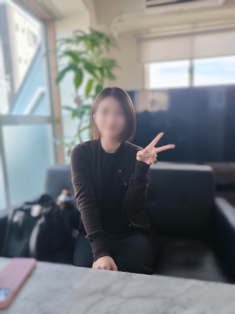 しゅり【上品知的、美人ボブ女子】2